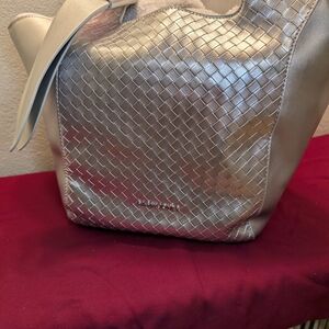 Sassy Jones CICI Woven Tote with Removable Tie- Silver